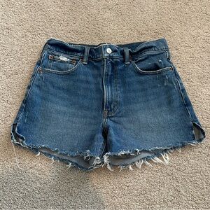 Abercrombie & Fitch High Rise 4 Inch Mom Shorts